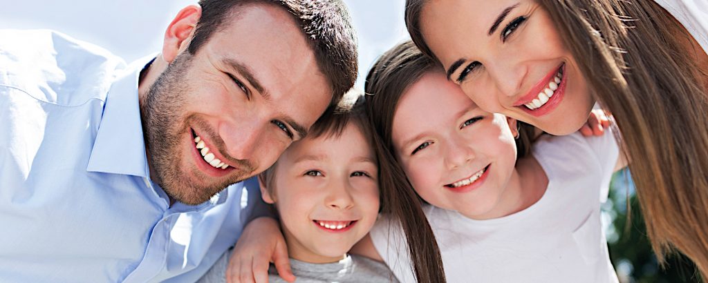 Familien-Prophylaxe beim Zahnarzt